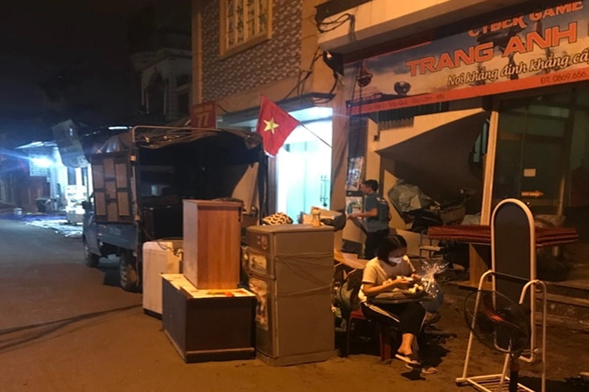 chuyển nhà vào ban đêm