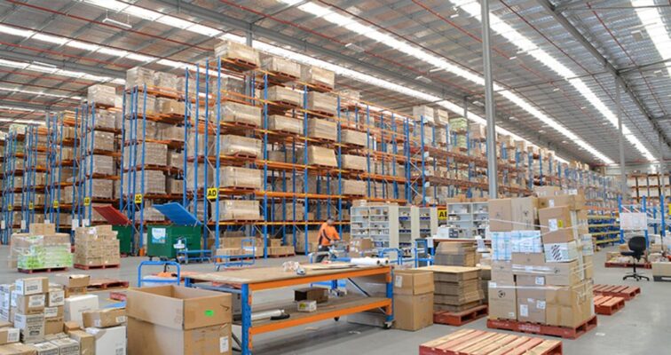 đóng gói hàng hóa chuyển kho