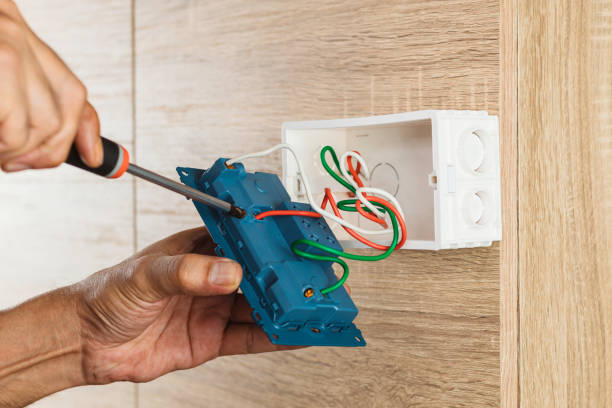 Hướng Dẫn Sửa Ổ Cắm Điện Bị Lỏng, Không Lên Điện Mới Nhất 2025 sửa ổ cắm điện