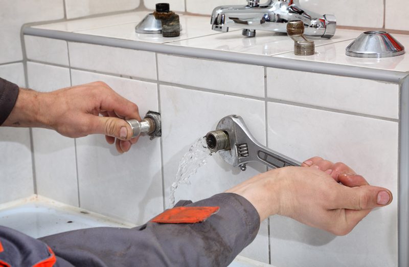 #1 sửa đường ống nước ngầm bị vỡ: Nguyên Nhân Cách Xử Lý hướng dẫn cách sửa đường ống nước ngầm