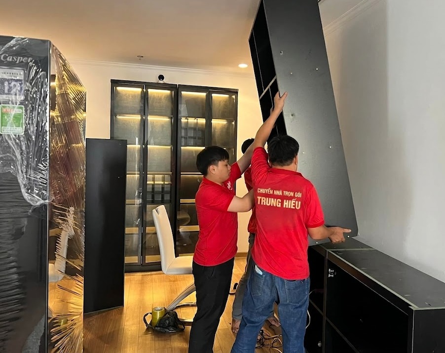 Chuyển Văn Phòng Tại Syrena Tower Tây Hồ